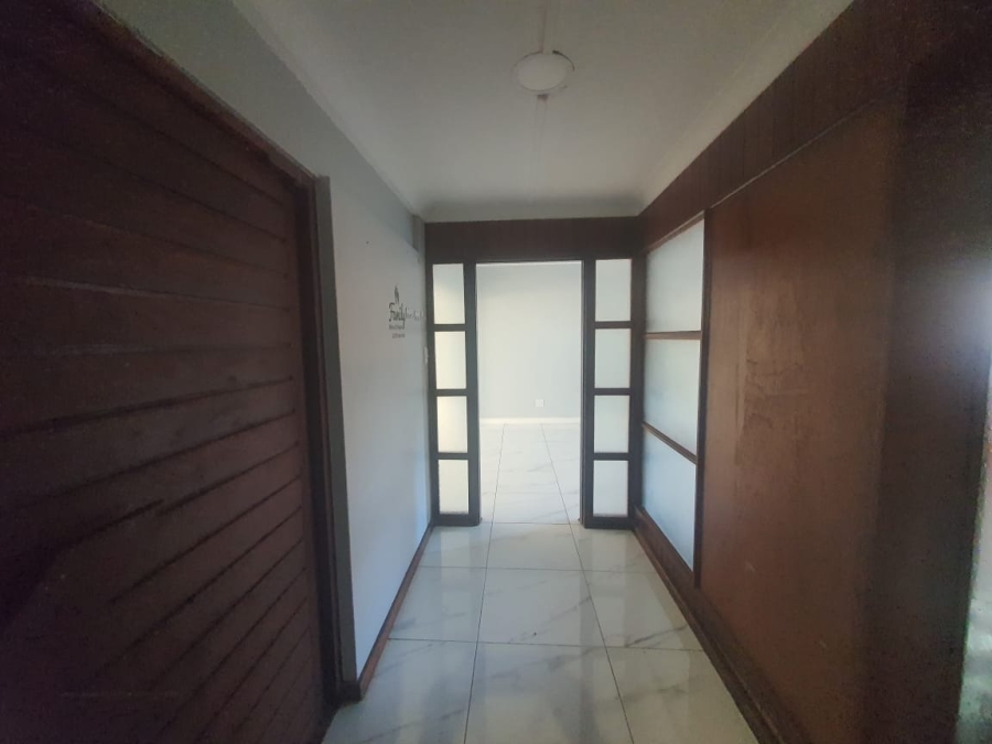 To Let 3 Bedroom Property for Rent in Beacon Bay Eastern Cape